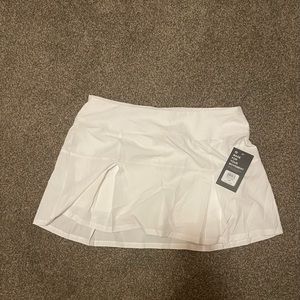 Etonic white tennis skirt NWT